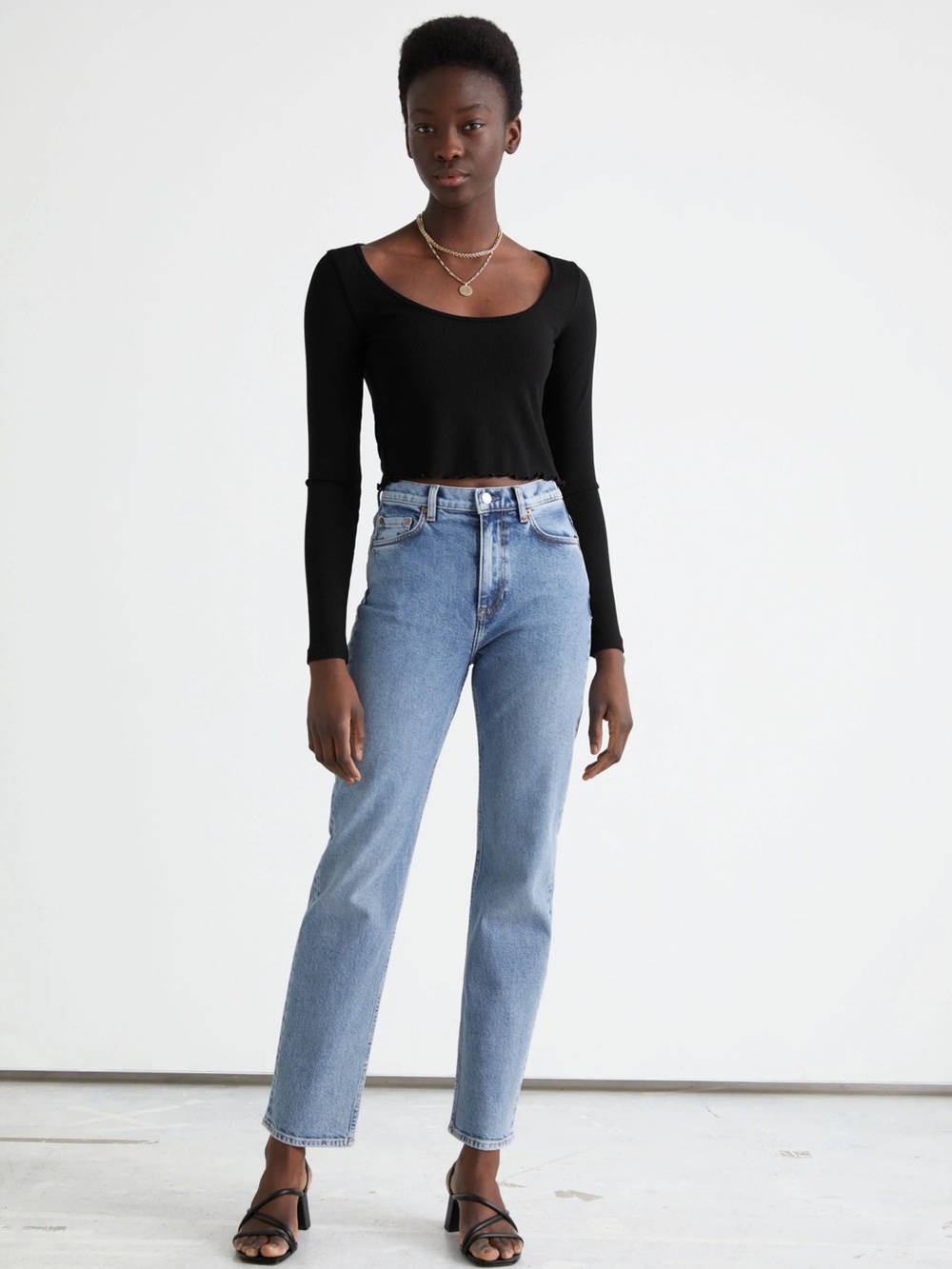 & OTHER STORIES FAVOURITE CUT HIGH RISE
STRAIGHT LEG JEANS